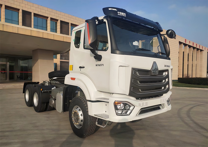 HOWONX 6x4 371HP TRACTOR TRUCK