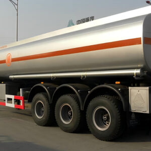3 AXLE OIL TANKER SEMI TRAILER