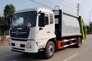 DONGFENG 4X2 5000L GARBAGE TRUCK